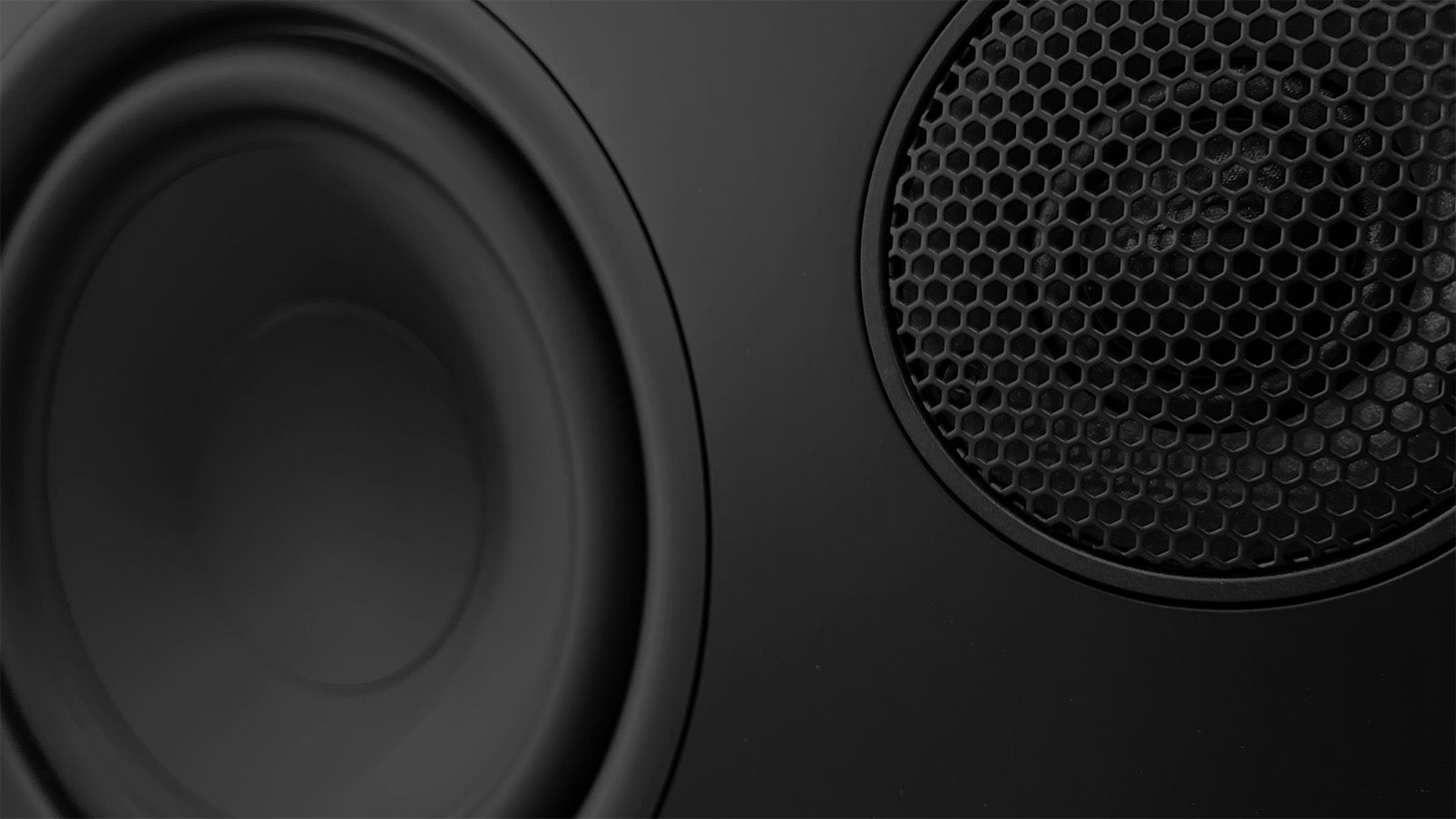Passive vs. Audio Pro Active speakers: which suits you?
